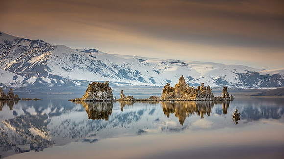 Tufa Island