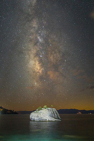 Lightpainting Bonsai Rock